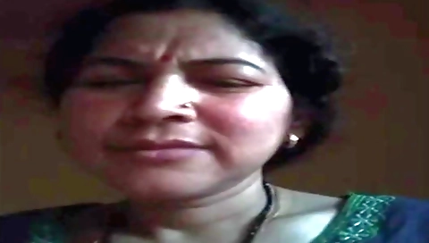 Amateur indian girl with big natural breasts on web cam