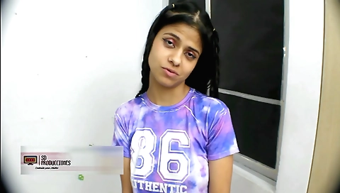 Indian brunette with big fat ass 1st grade porn video