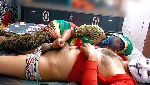 Amateur sex video with a big ass brunette and a dude