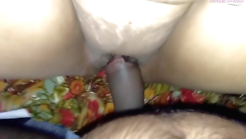 My big natural tits and large ass in amateur fuck scene