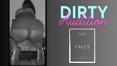 Big butt amateur gets her first auditions in the nude