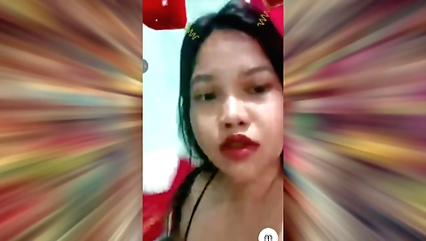 Sexy brunette does erotic and sensual porn in hd video