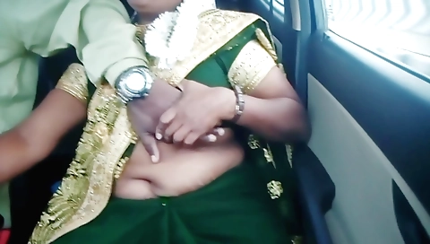 Indian girl with big boobs gets her boyfriend to fuck her