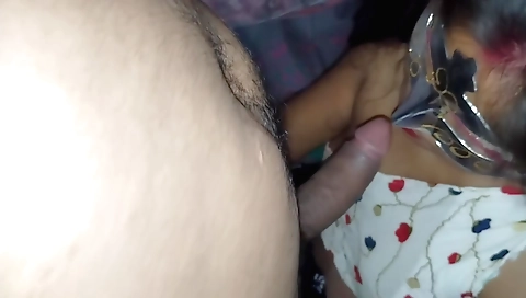 Indian girl with hairy pussy gets fucked in the village