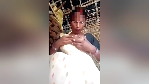 Nikal ki maali nikal li finger kar – solo female porn