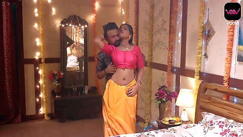 Brunette babe with a cute body gets on the net and looks stunning