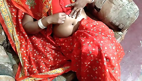 Bhabhi spreads her legs and then shows her fat twat