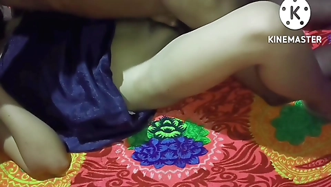 Amateur brunette is giving a blowjob and riding on the dick