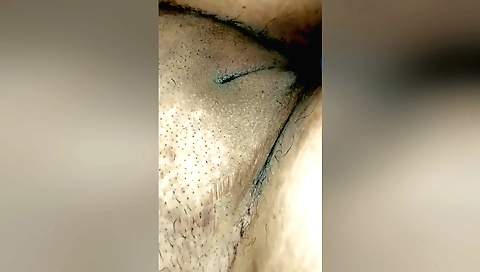 Indian teen with big natural hair is getting hair shaved