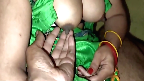 Priya bhabhi gets fucked in a big ass in homemade vid