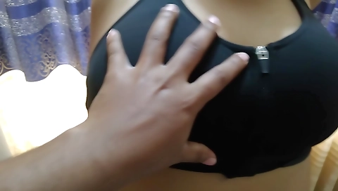 Indian woman in the hotel room gets fucked in her ass