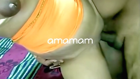 Indian girl gets creampie on webcam with her hubby