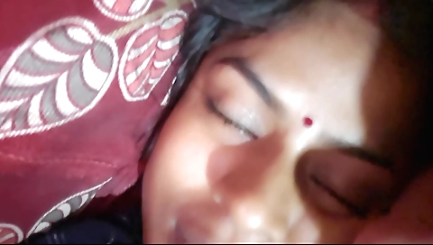 Amateur brunette video with her cute body in various positions