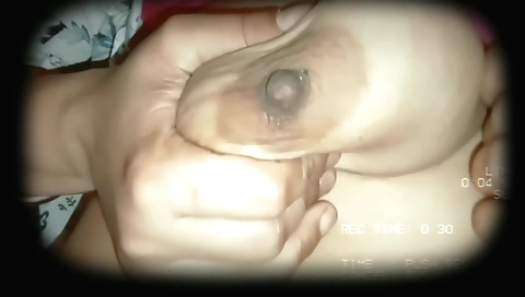 Indian girl masturbating and fucking in her own bed