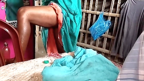 A brunette with a sexy body shows off her naked body