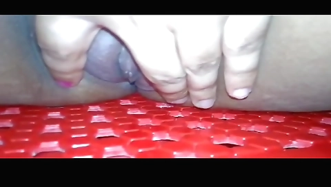 Small black face amateur blonde shows off her body