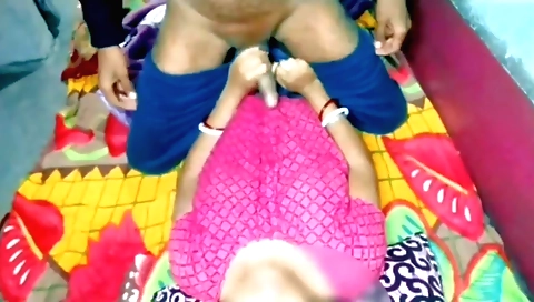 Indian teen shali gets caught on the webcam by neighbor