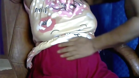 Amateur big tits chick with tits fucked for free 007