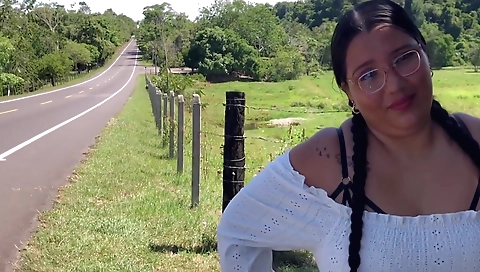 Big ass brunette with big boobs fucks a man in the open road