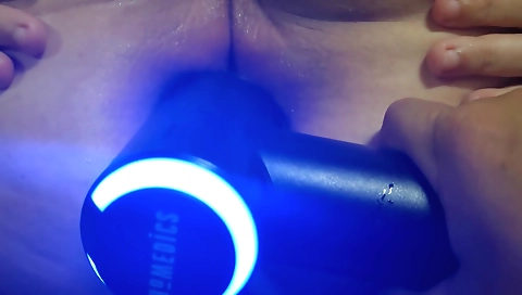 Big booty girl fucked on her back with her anal machine gun