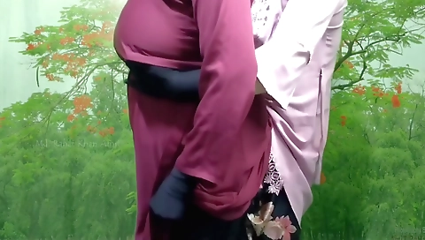 Amateur Indian sex video with a hot couple licking