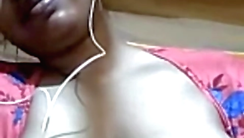 Sexy brunette with perfect curves shows off her ass in a solo video