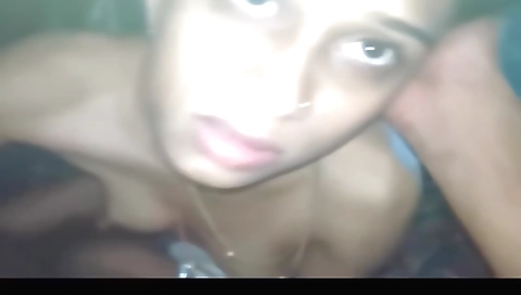 Indian teen 18+ gives her pussy to a cock and gets fucked