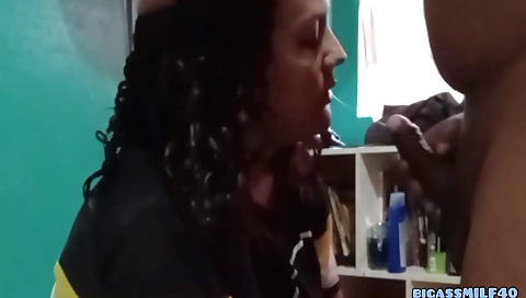 Indian woman fucks her husband's stepson in amateur porn